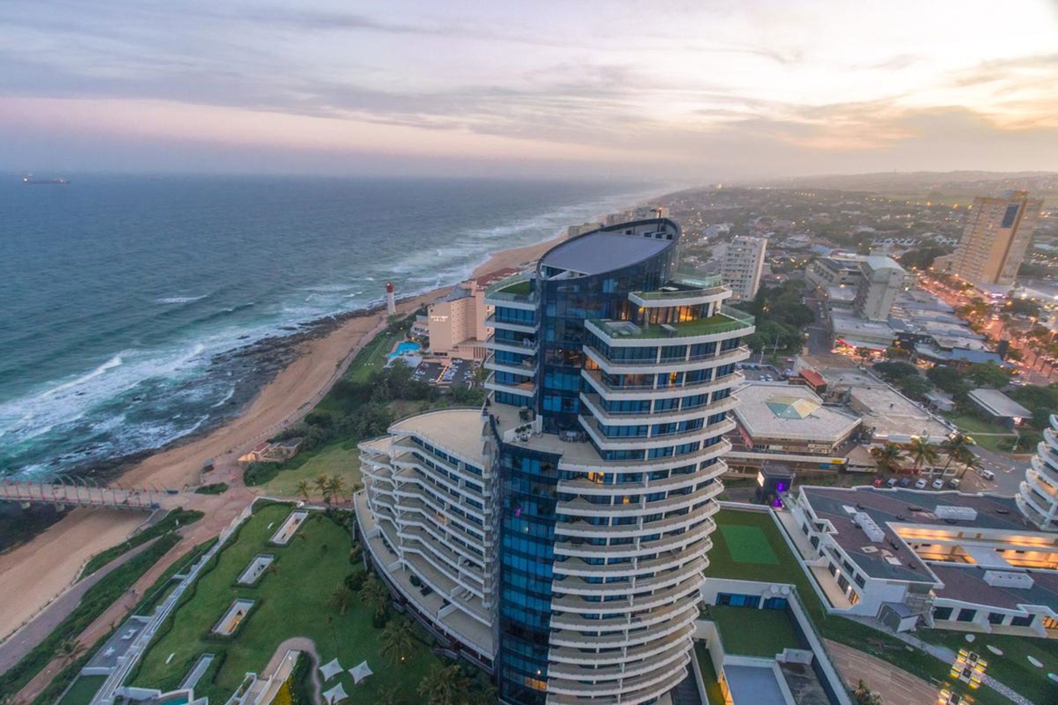 Apartment to rent in uMhlanga Rocks - 1ND1697867