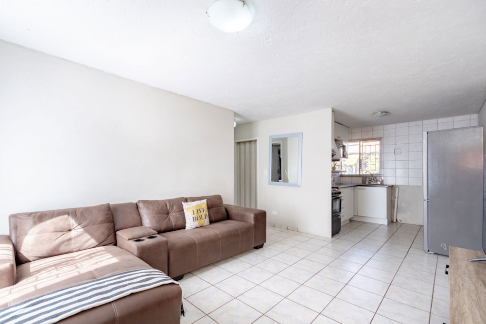 Apartment for sale in Glen Marais - KTP1696822 Apartment for sale in Glen Marais - KTP1696822