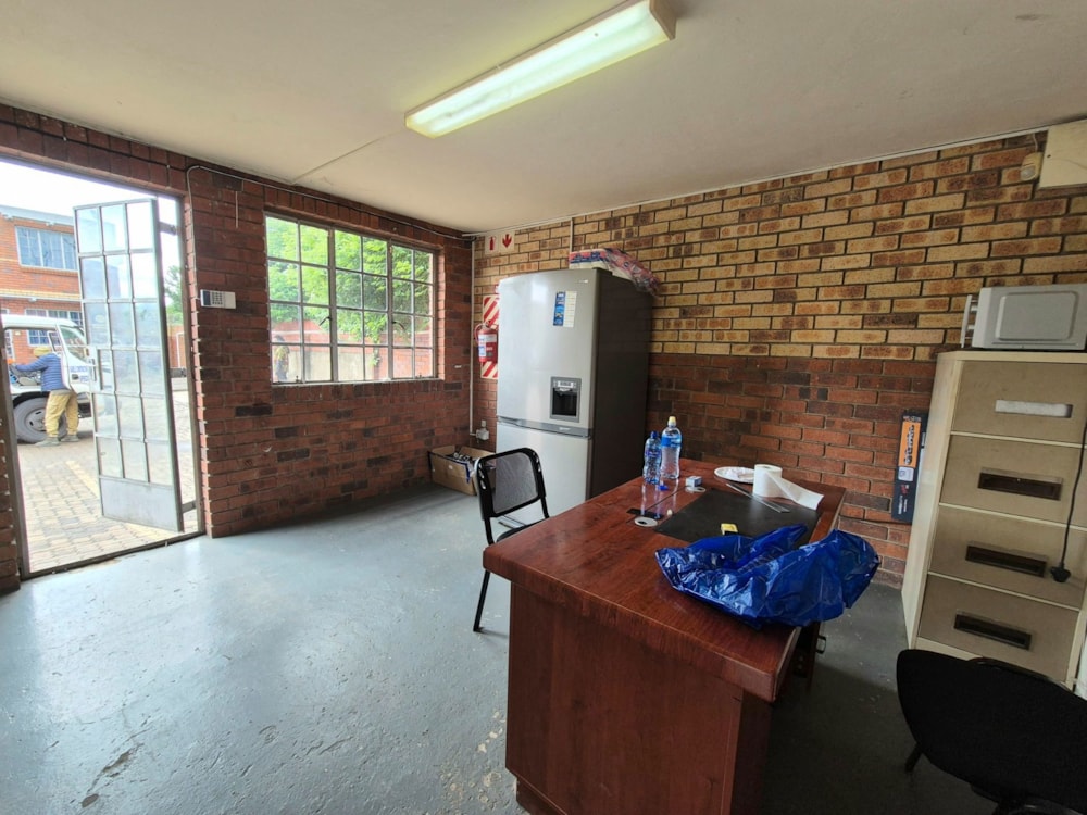Commercial industrial property to rent in Richards Bay - 1RY1698807 Commercial industrial property to rent in Richards Bay - 1RY1698807