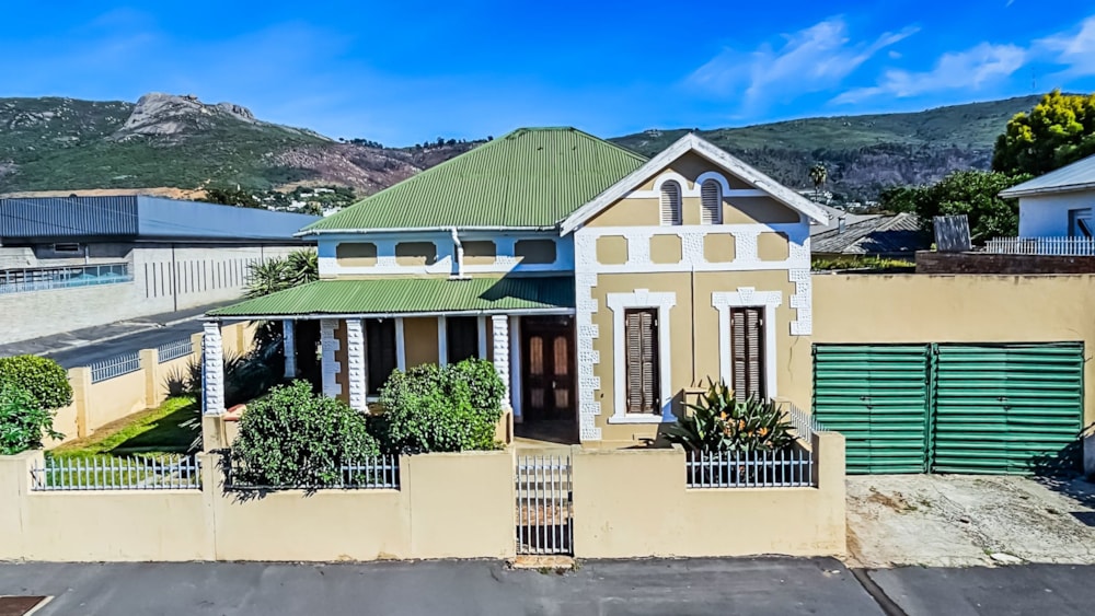 Single-storey house for sale in Paarl - TK1695884