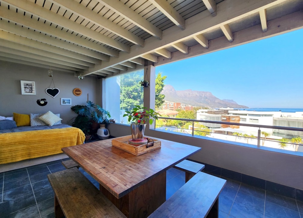 House sold in Camps Bay - AS1696938 House sold in Camps Bay - AS1696938