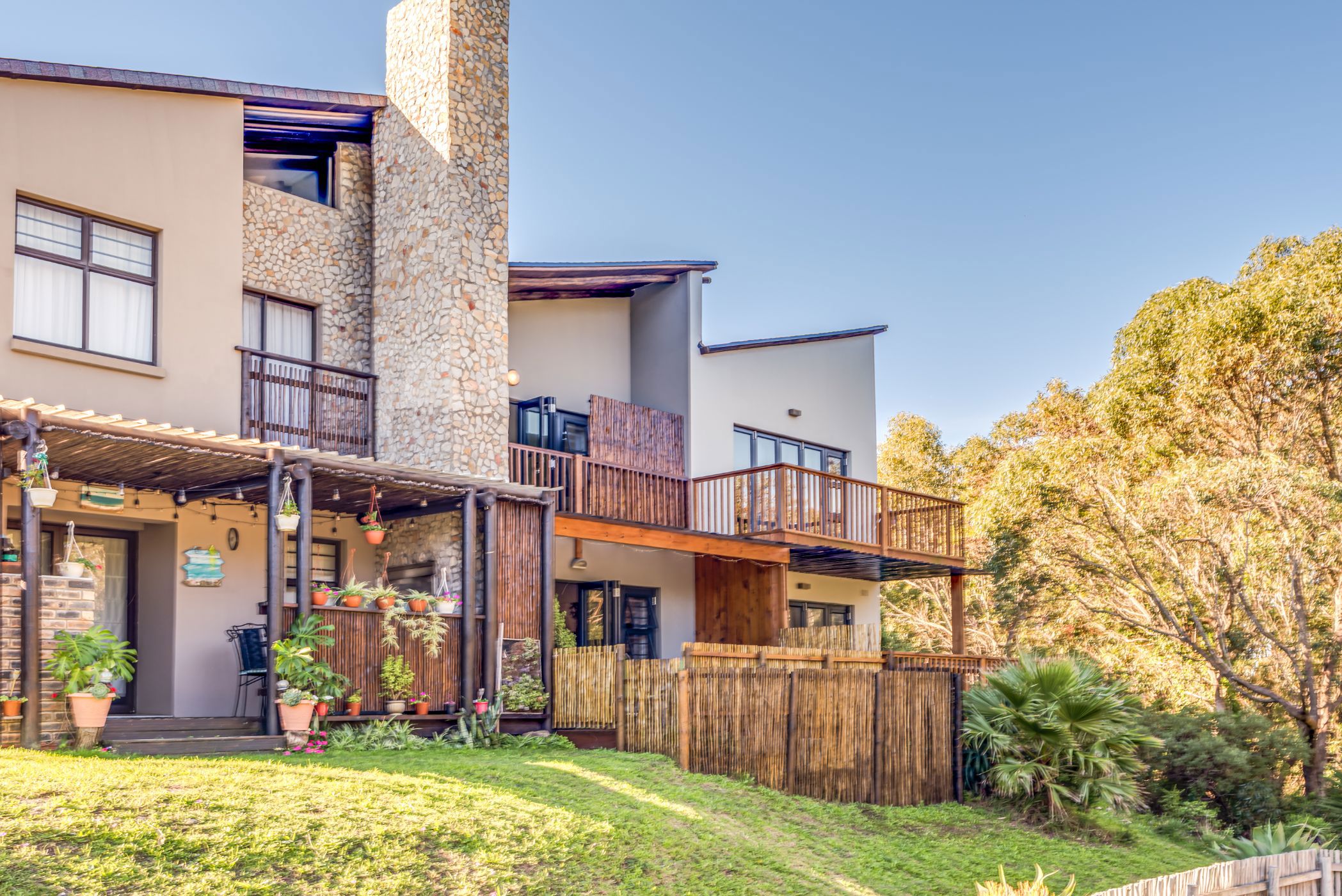 Security estate home for sale in Summerstrand - 1PLZ1698851