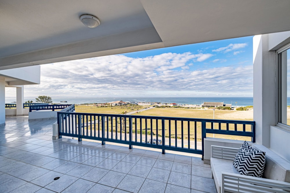 Penthouse apartment for sale in Summerstrand - 1PLZ1723563 Penthouse apartment for sale in Summerstrand - 1PLZ1723563