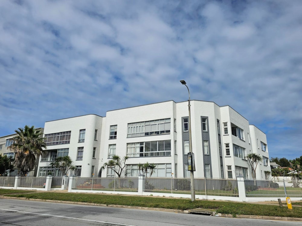 Apartment sold in Summerstrand - 1PLZ1697746 Apartment sold in Summerstrand - 1PLZ1697746