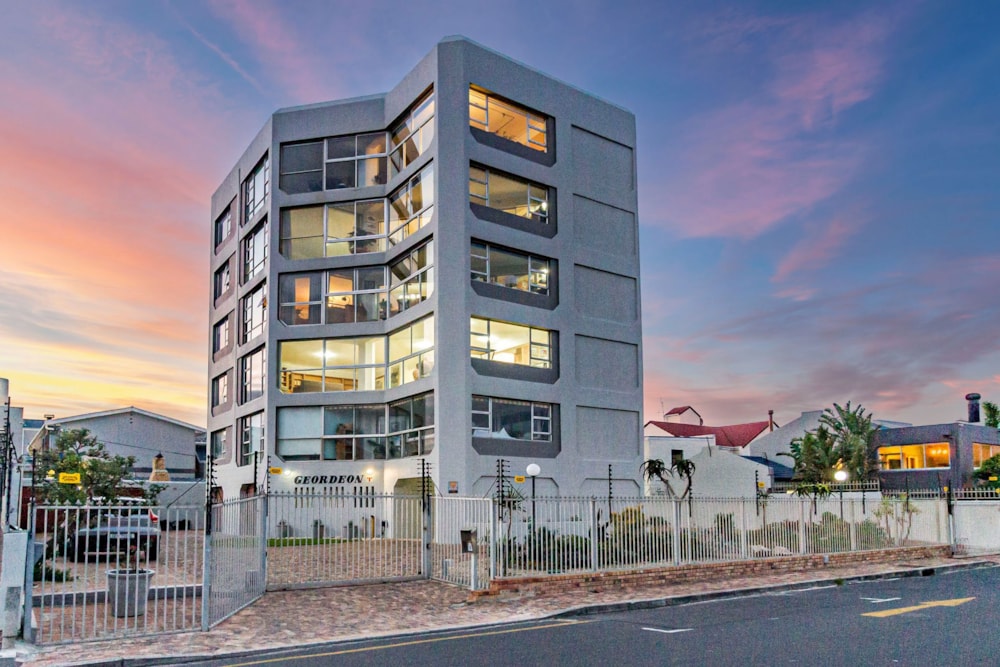 Apartment for sale in Strand North - SW1699111