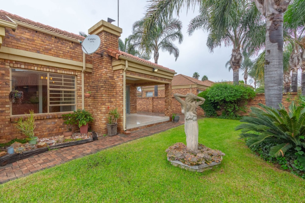 House sold in Ravenswood - BOK1697089 House sold in Ravenswood - BOK1697089