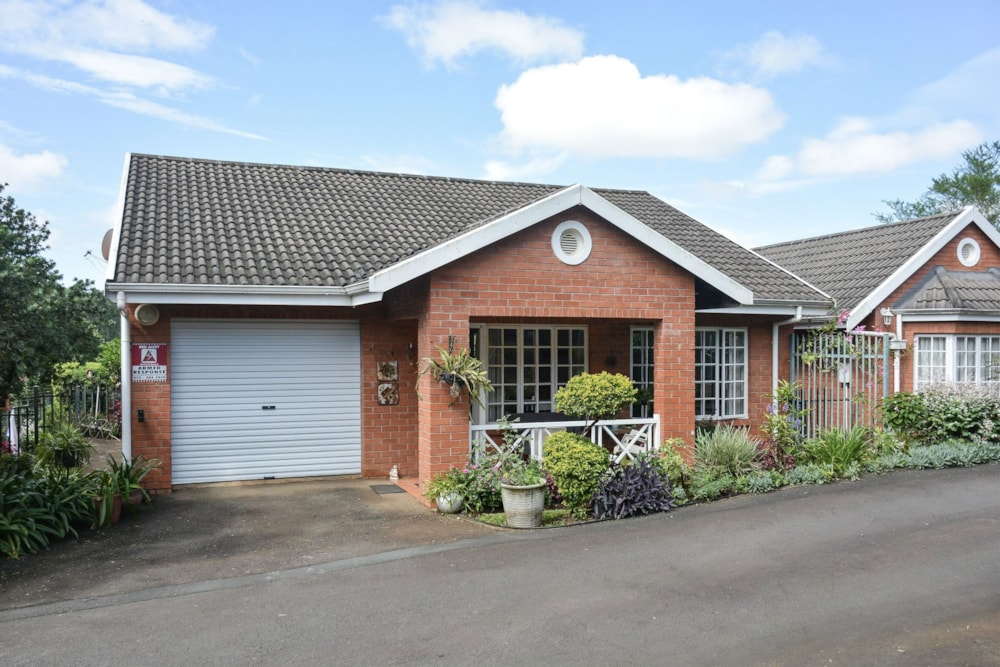 Townhouse for sale in Chase Valley - 1PM1696444