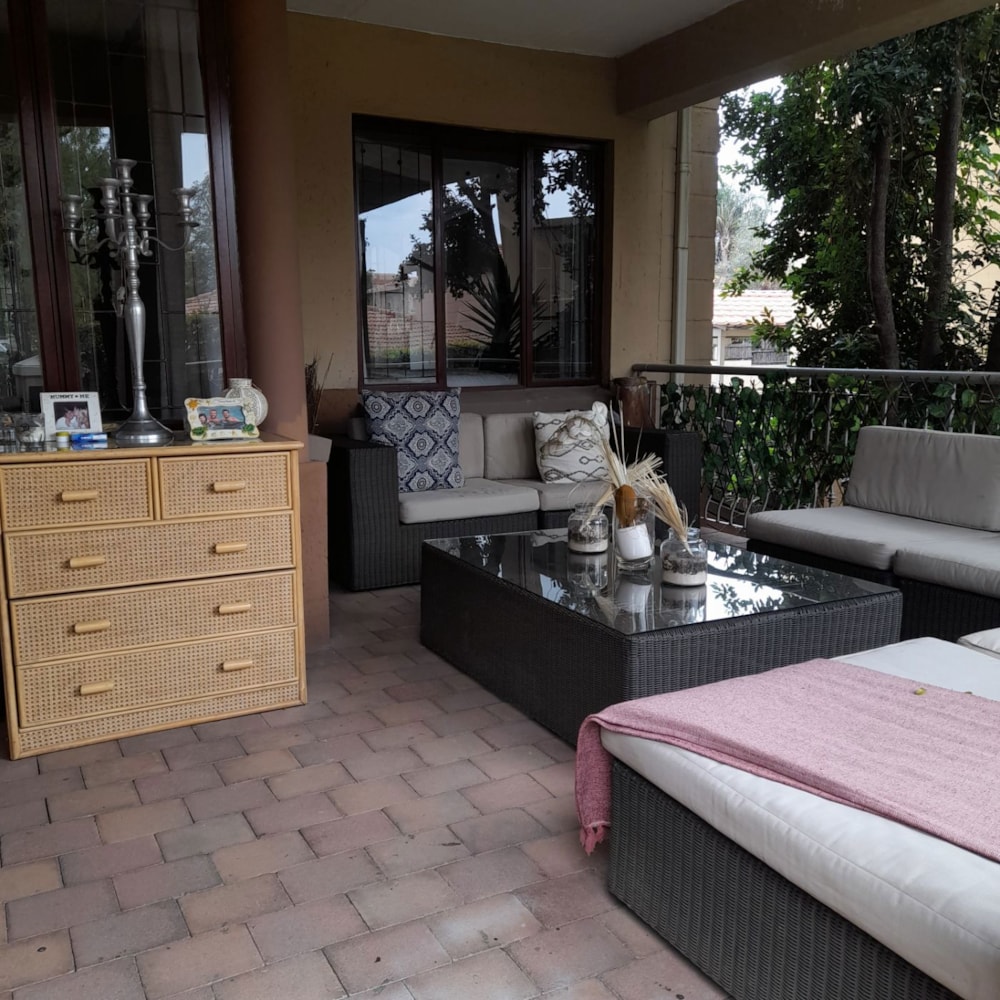 Garden apartment let in Douglasdale - FYL1697902 Garden apartment let in Douglasdale - FYL1697902