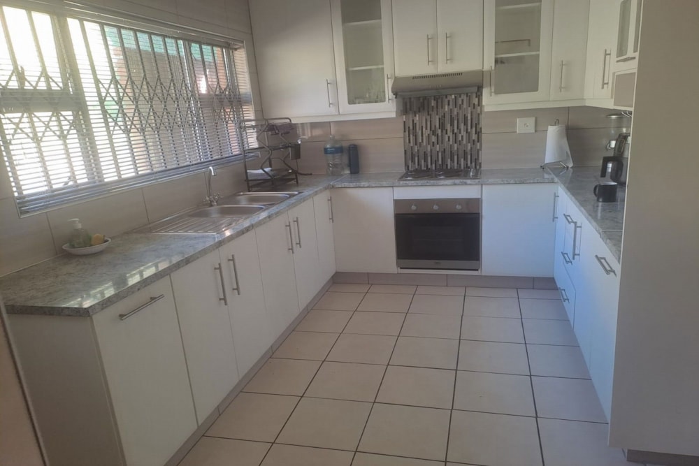 House for sale in Amanzimtoti - 1WB1749026 House for sale in Amanzimtoti - 1WB1749026