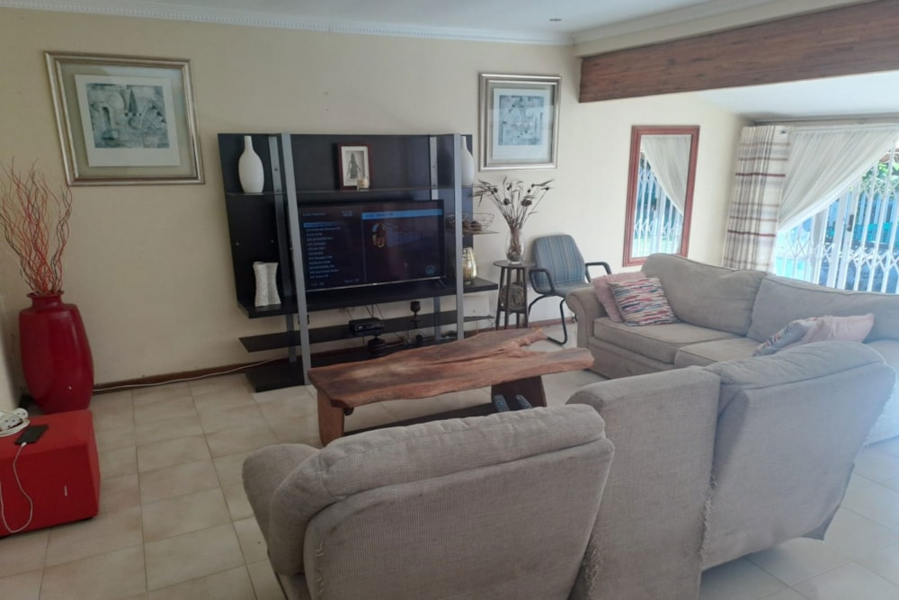 House for sale in Amanzimtoti - 1WB1749026 House for sale in Amanzimtoti - 1WB1749026