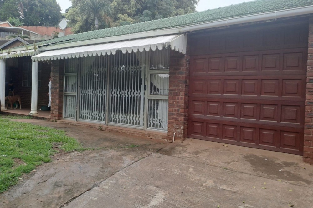 House for sale in Amanzimtoti - 1WB1749026 House for sale in Amanzimtoti - 1WB1749026