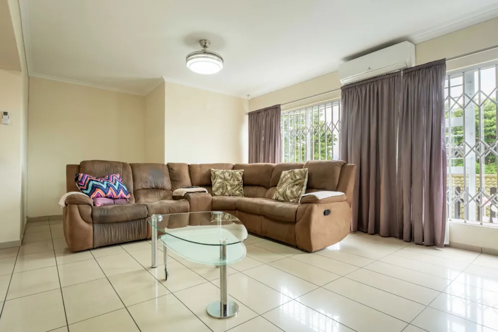 Townhouse for sale in Amanzimtoti - 1WB1698296