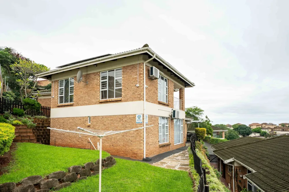 Townhouse for sale in Amanzimtoti - 1WB1698296