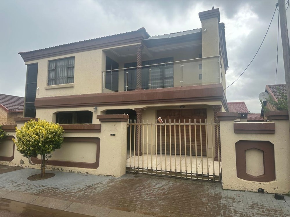 House for sale in Grasslands - 1BX1698624