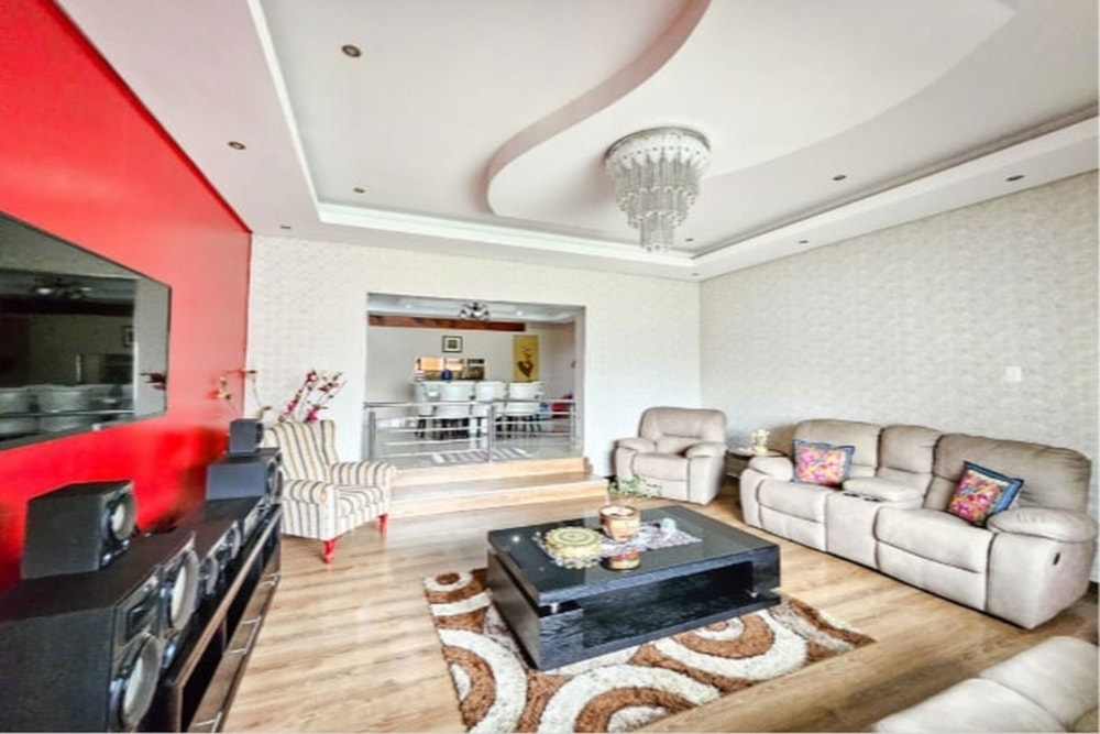 House for sale in Amanzimtoti - 1WB1697341 House for sale in Amanzimtoti - 1WB1697341