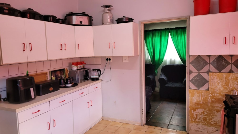 House to rent in Springbok - 1NA1697155