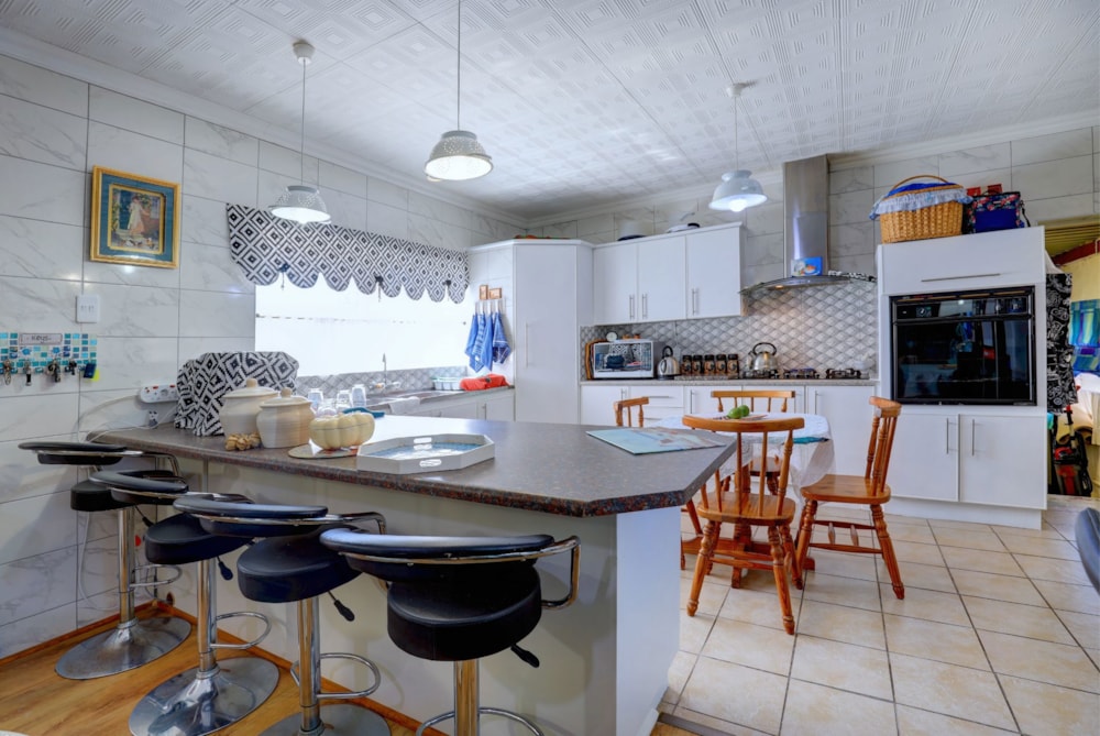 House for sale in Hartenbos - 1MB1698170 House for sale in Hartenbos - 1MB1698170