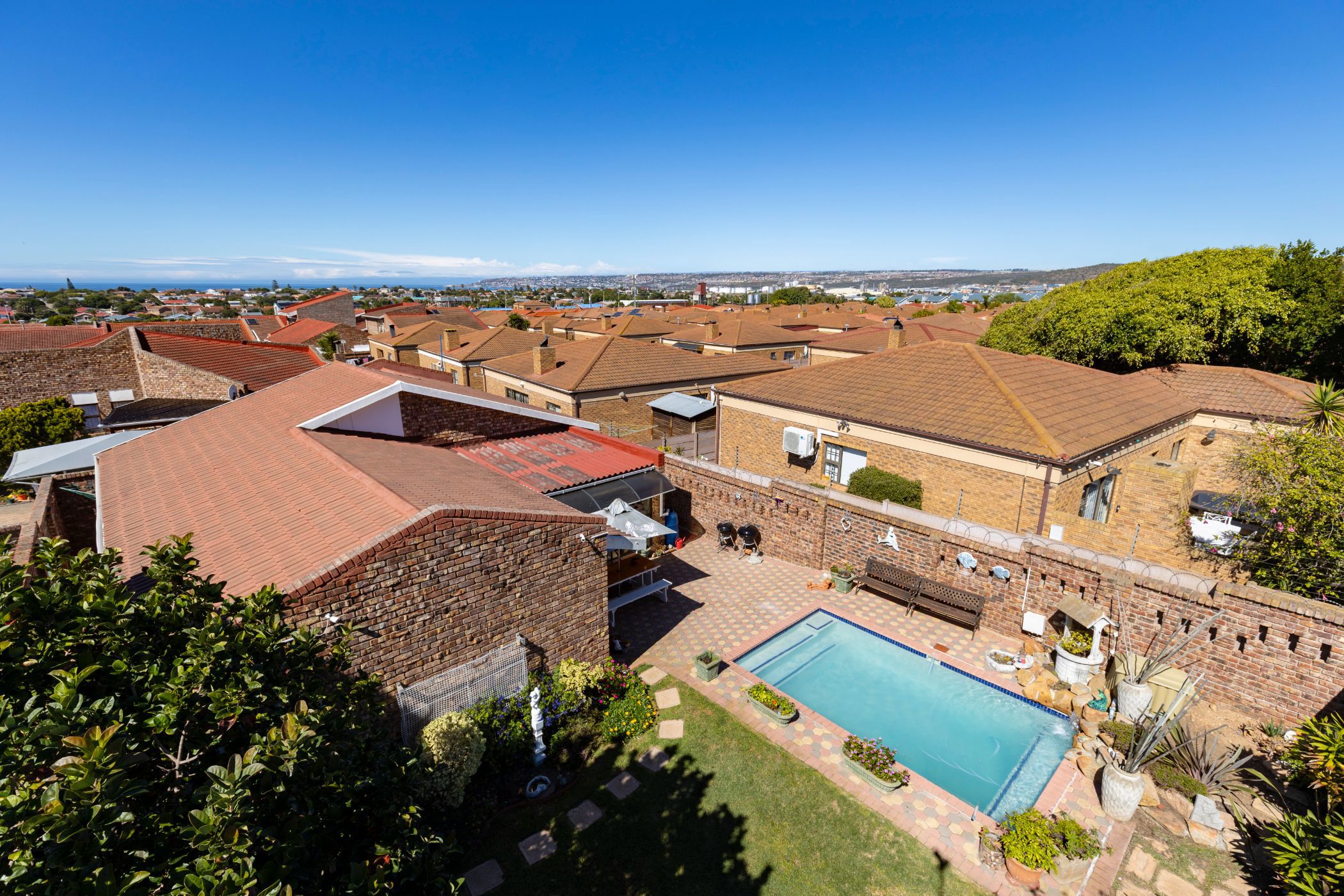 House for sale in Hartenbos - 1MB1698170