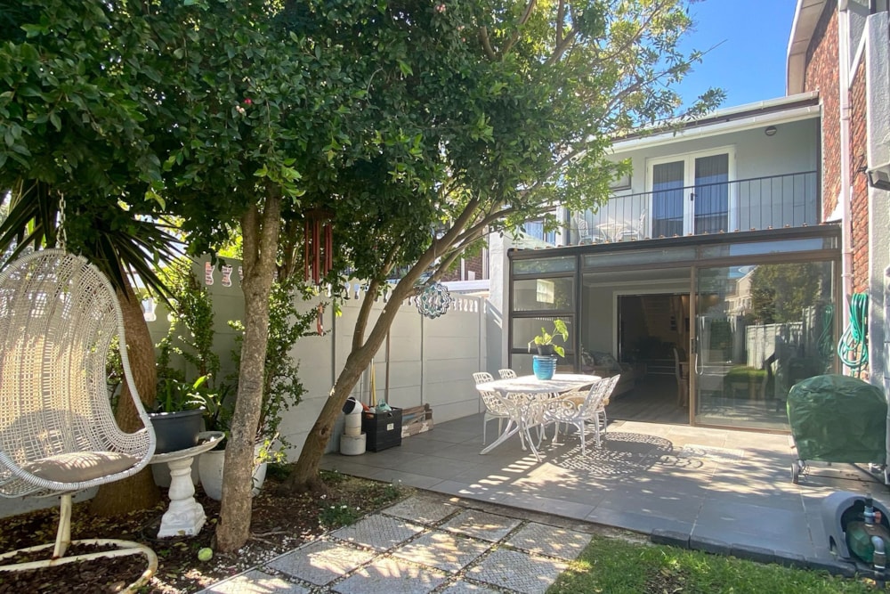 Townhouse sold in Bloubergrant - 1TV1696844 Townhouse sold in Bloubergrant - 1TV1696844