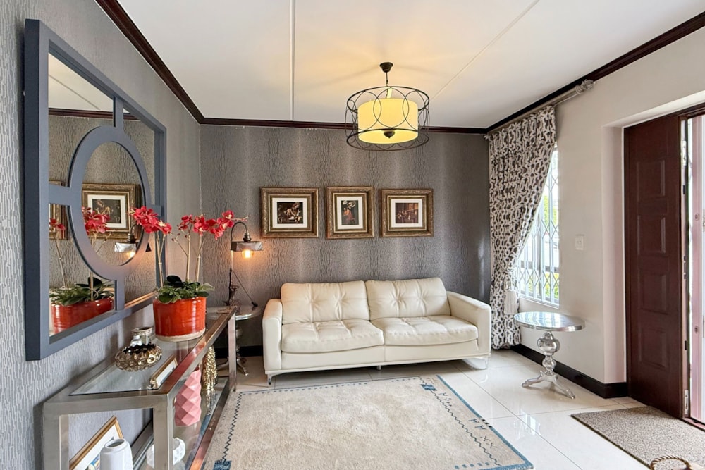 Townhouse sold in Carlswald - MR1697552