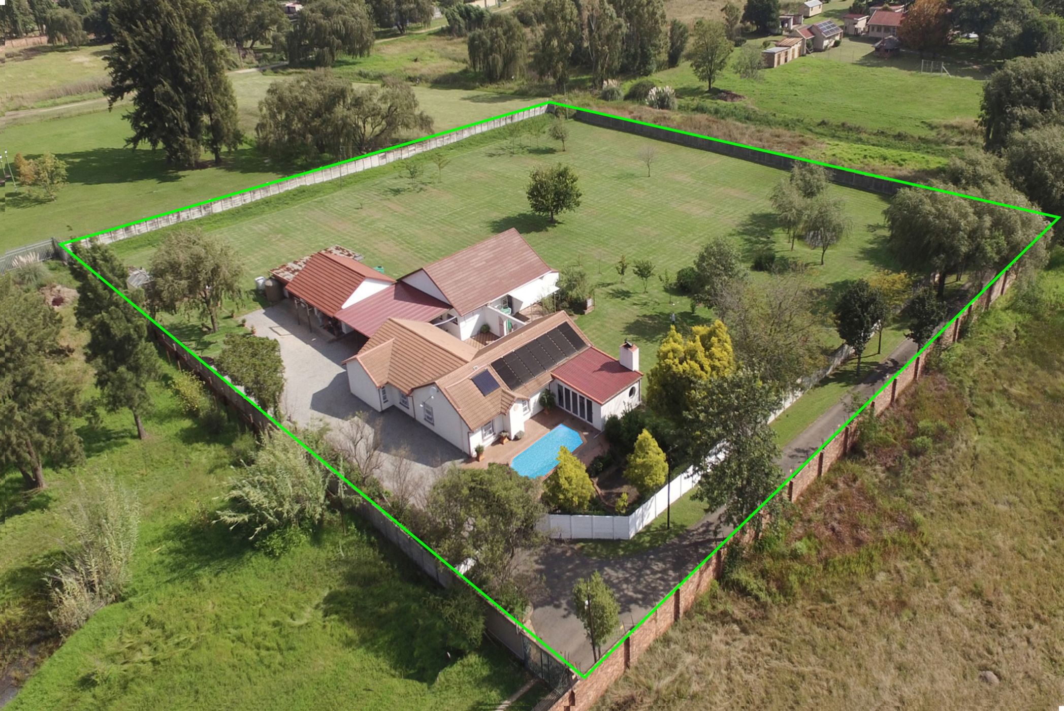 Single-storey house sold in Glen Austin - MR1697989