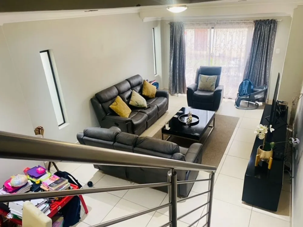 Townhouse for sale in Shellyvale - 1BX1716101