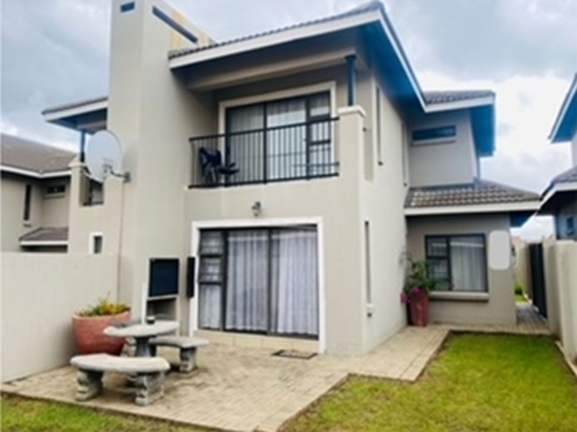 Townhouse for sale in Shellyvale - 1BX1716101