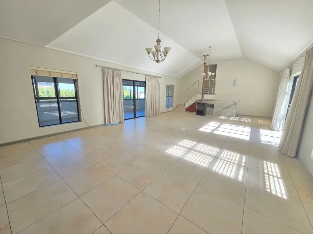 House let in Hemel-en-Aarde Estate - ONL1735096