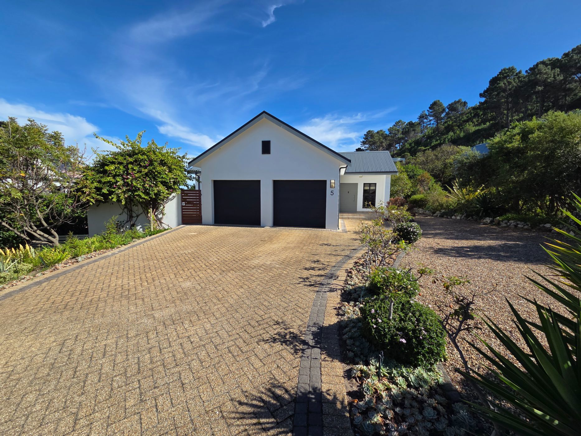 House let in Hemel-en-Aarde Estate - ONL1692394