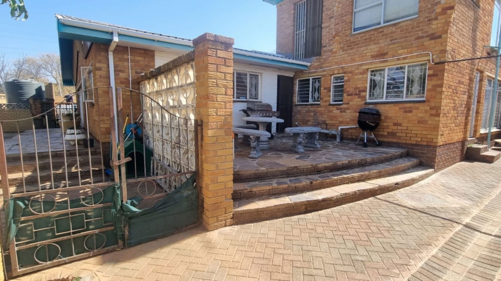 House to rent in Uitsig, Bloemfontein - 1BX1697743 House to rent in Uitsig, Bloemfontein - 1BX1697743