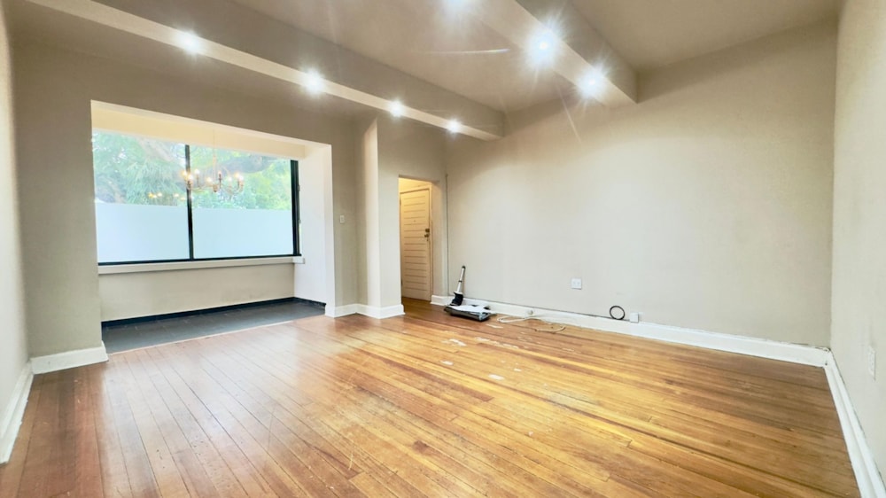 Apartment sold in Morningside, Durban - 1DA1697892 Apartment sold in Morningside, Durban - 1DA1697892