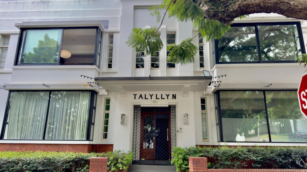 Apartment sold in Morningside, Durban - 1DA1697892 Apartment sold in Morningside, Durban - 1DA1697892