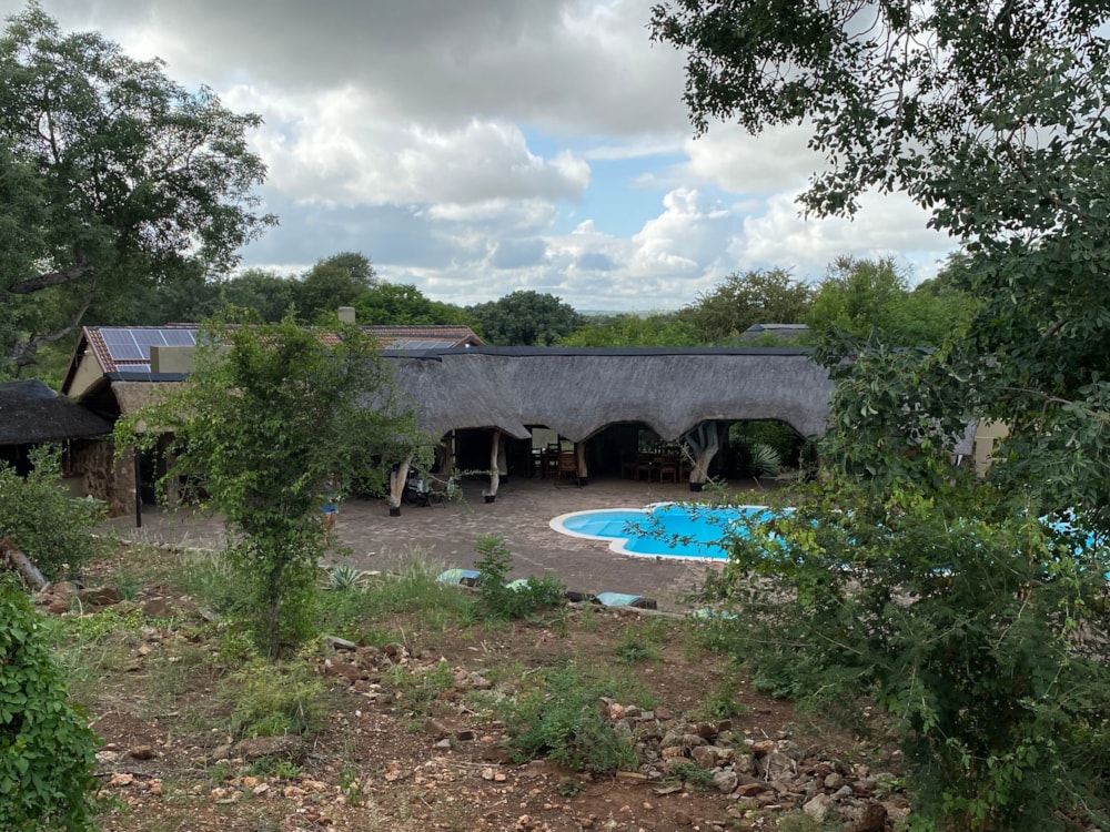 Game lodge for sale in Grietjie - 1HS1696309 Game lodge for sale in Grietjie - 1HS1696309