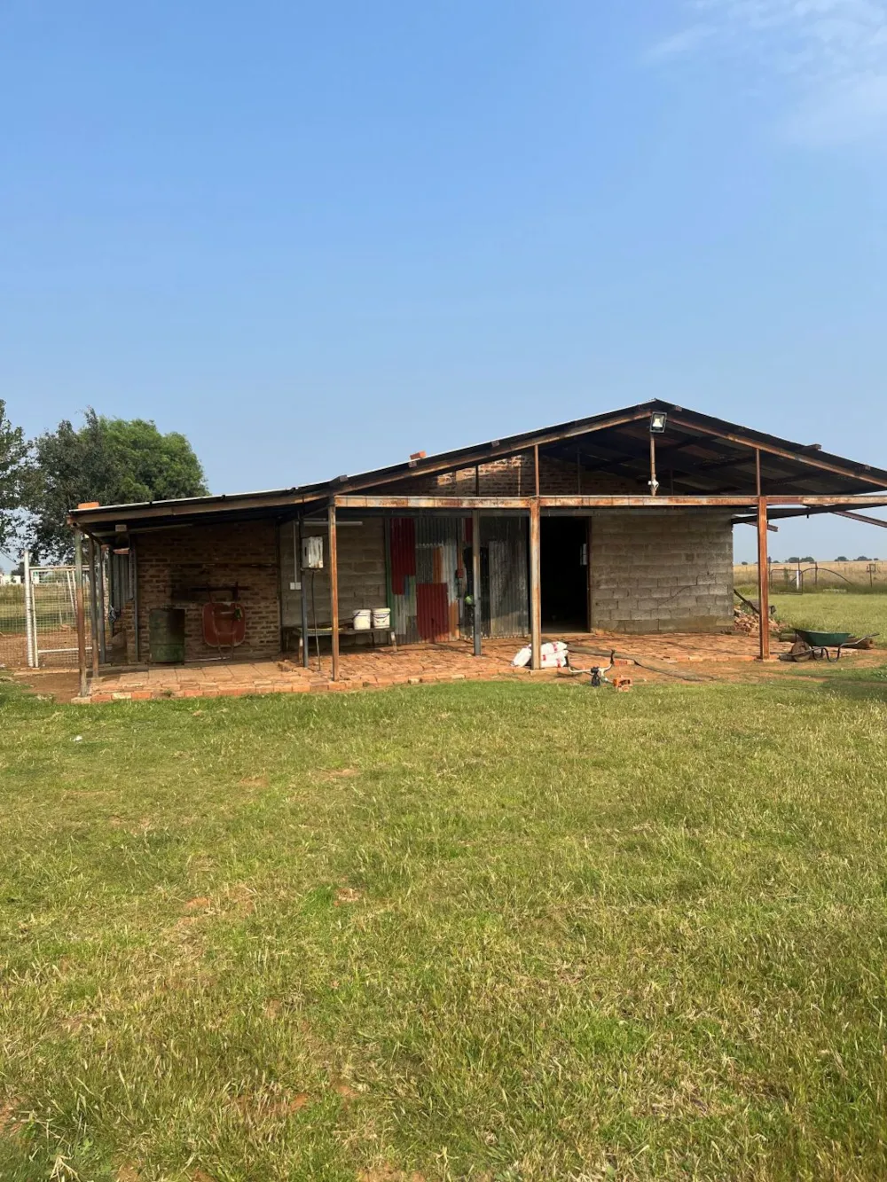 Mixed use farm sold in Bloemhof, North West Province - 1KJ1696577 Mixed use farm sold in Bloemhof, North West Province - 1KJ1696577