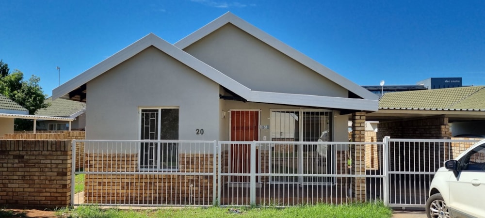 Townhouse let in Roylglen - 1KJ1696178 Townhouse let in Roylglen - 1KJ1696178