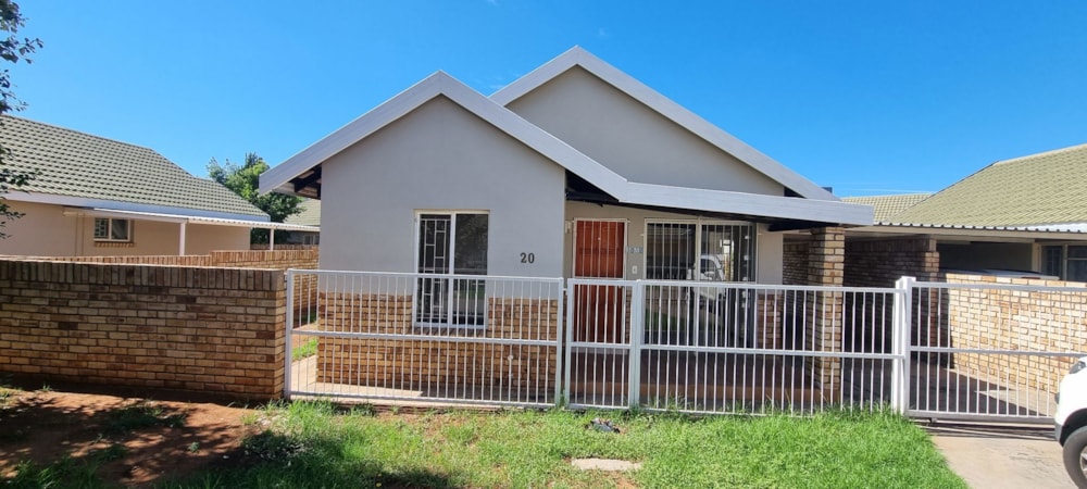 Townhouse let in Roylglen - 1KJ1696178 Townhouse let in Roylglen - 1KJ1696178