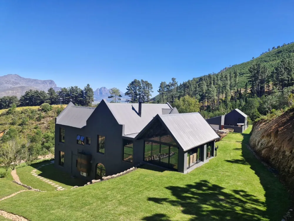 Smallholding sold in Franschhoek - FWI1697822 Smallholding sold in Franschhoek - FWI1697822
