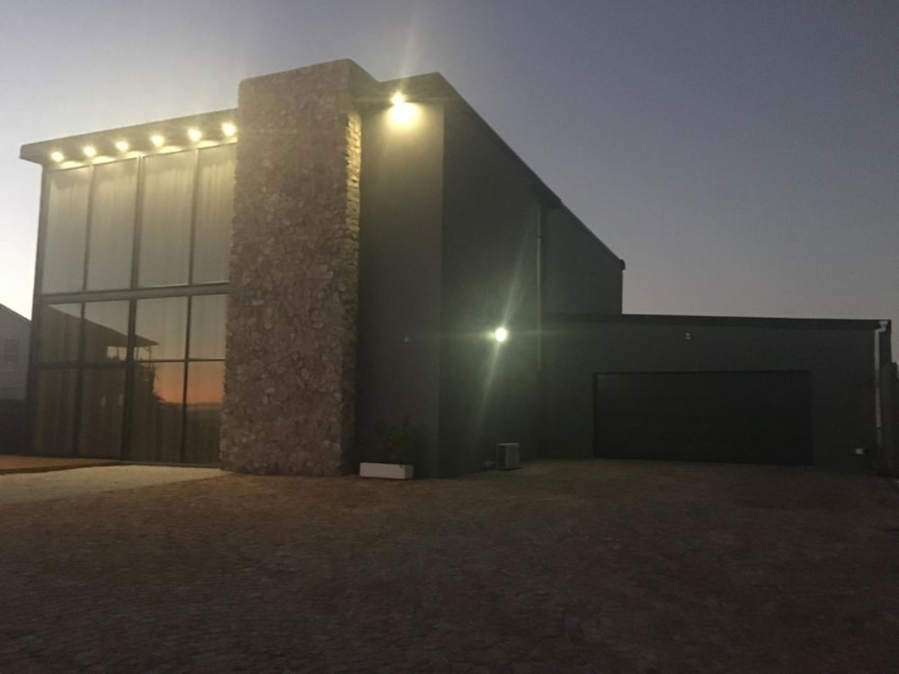 House for sale in Klipfonteyn - 1SW1595976 House for sale in Klipfonteyn - 1SW1595976