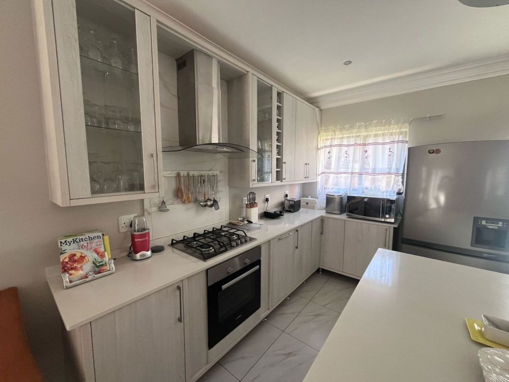 Townhouse for sale in Woodland Hills Bergendal - 1BX1698306