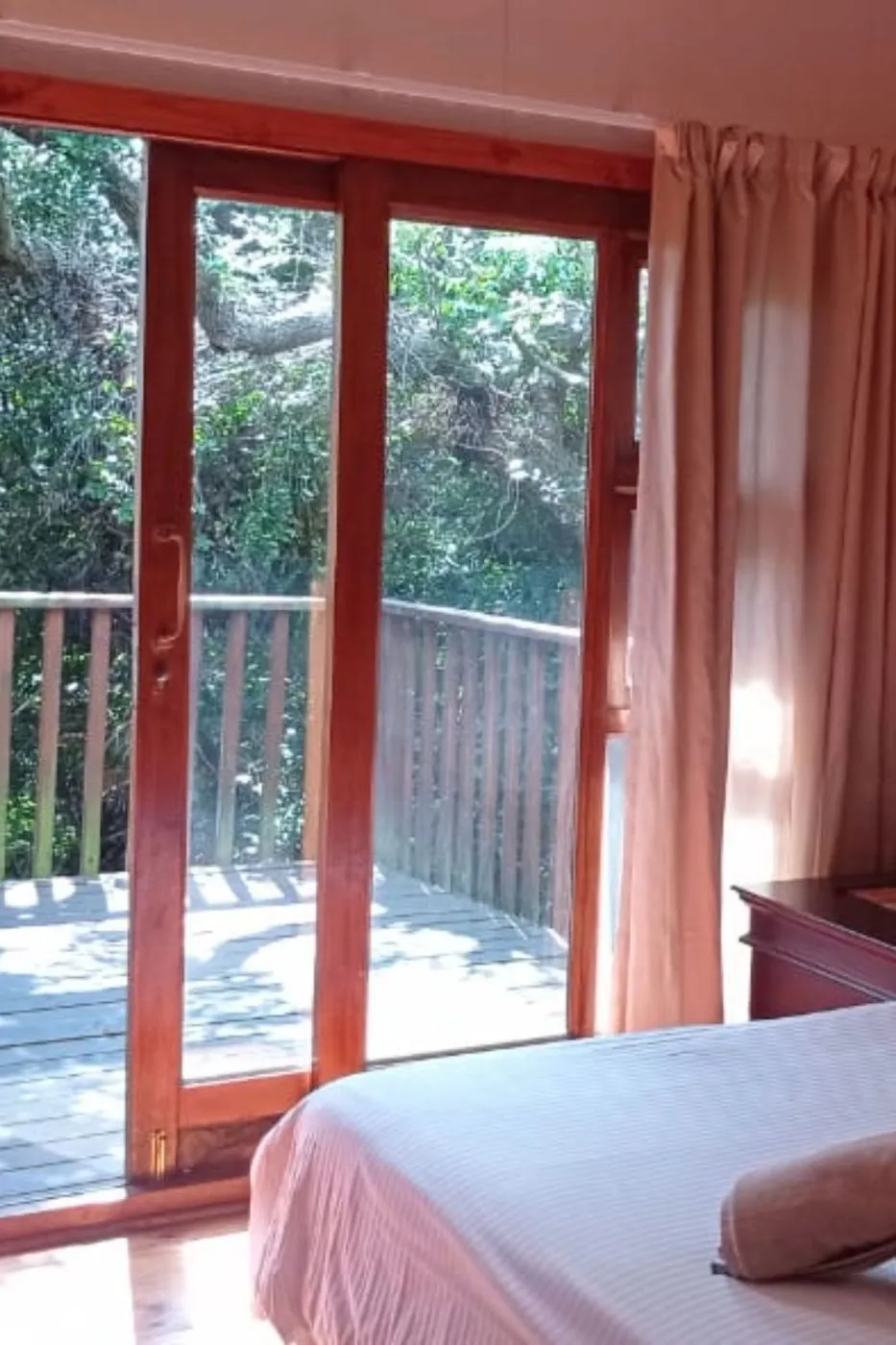 Beachfront villa for sale in Ponta de Ouro, Mozambique - 3MQ1610330