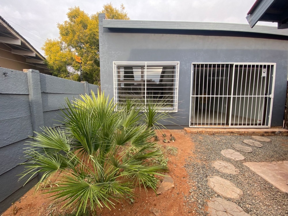 House for sale in Kimberley - 1KJ1696222 House for sale in Kimberley - 1KJ1696222