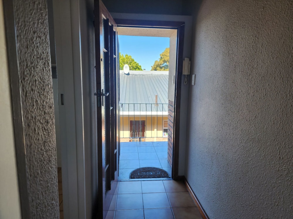 Apartment sold in Silver Oaks - 1KV1697870 Apartment sold in Silver Oaks - 1KV1697870