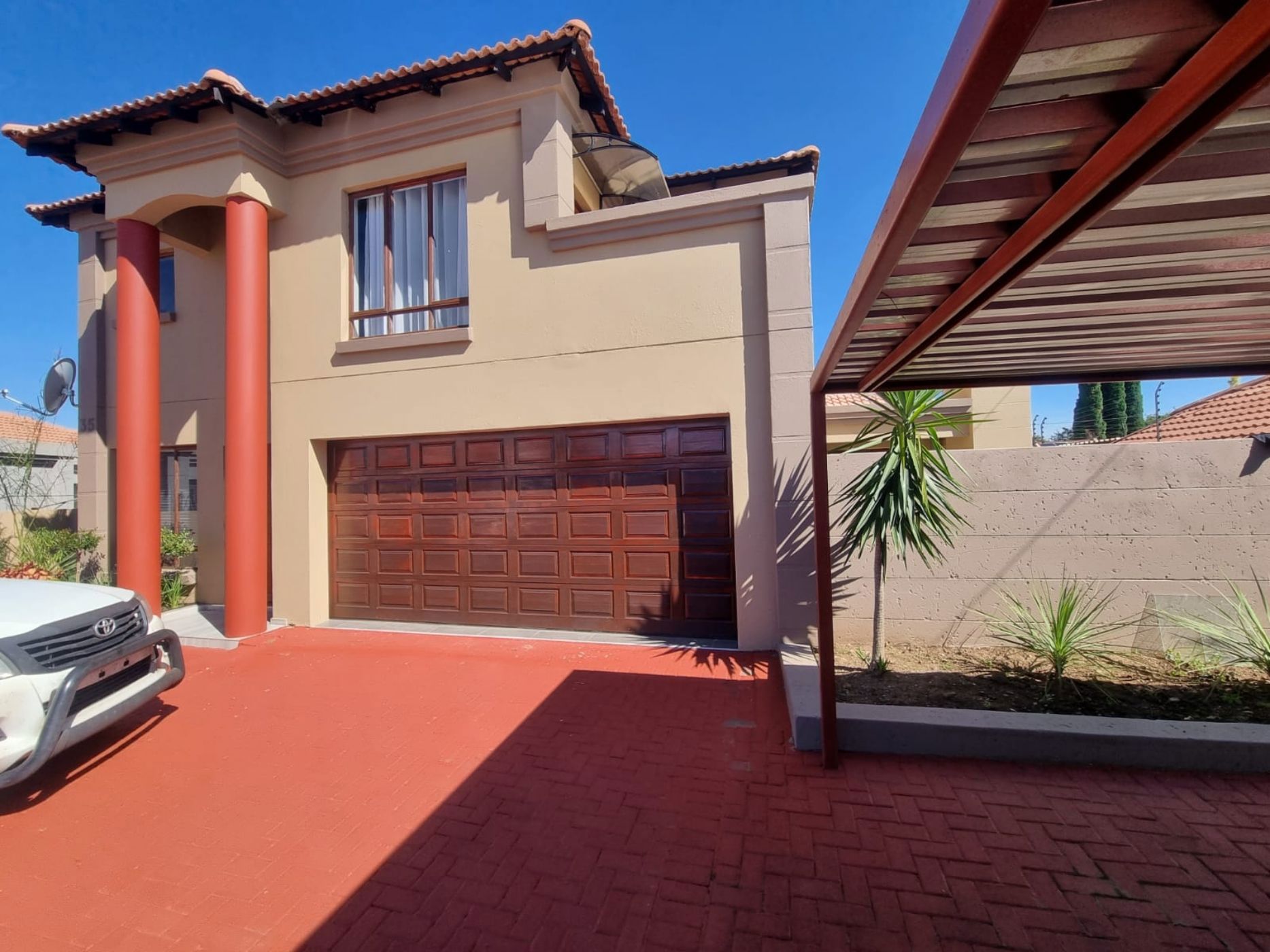 House for sale in Reyno Ridge - 1WD1697491