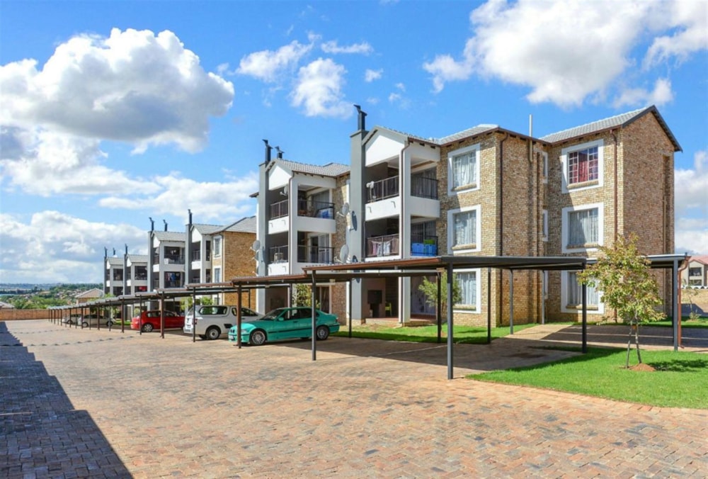 Apartment for sale in North Riding - FW1697239 Apartment for sale in North Riding - FW1697239