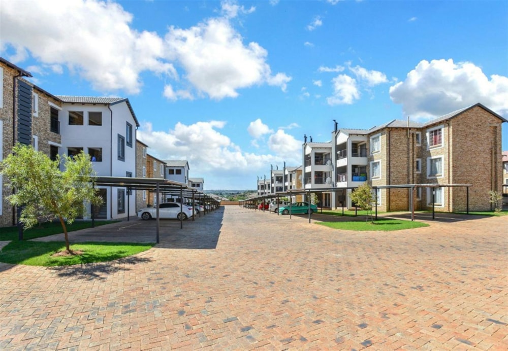 Apartment for sale in North Riding - FW1697239 Apartment for sale in North Riding - FW1697239