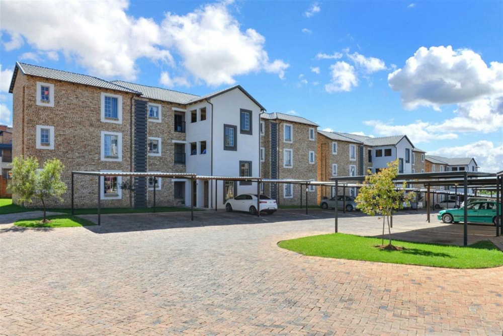 Apartment for sale in North Riding - FW1697239 Apartment for sale in North Riding - FW1697239