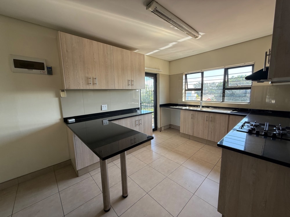 House let in Effingham Heights - 1ND1699022 House let in Effingham Heights - 1ND1699022