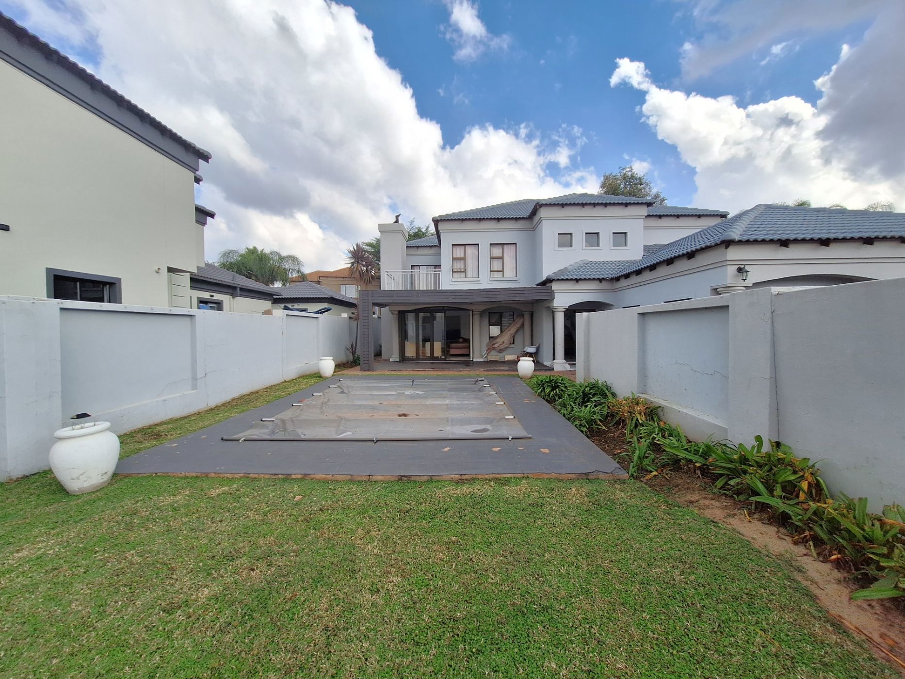 Security estate home for sale in Willow Acres - PT1698870