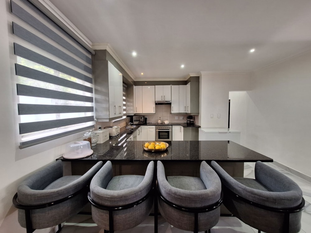 Security estate home for sale in Willow Acres - PT1698870 Security estate home for sale in Willow Acres - PT1698870