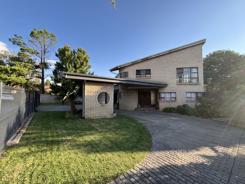 House for sale in Harrismith - 1BTH1697607